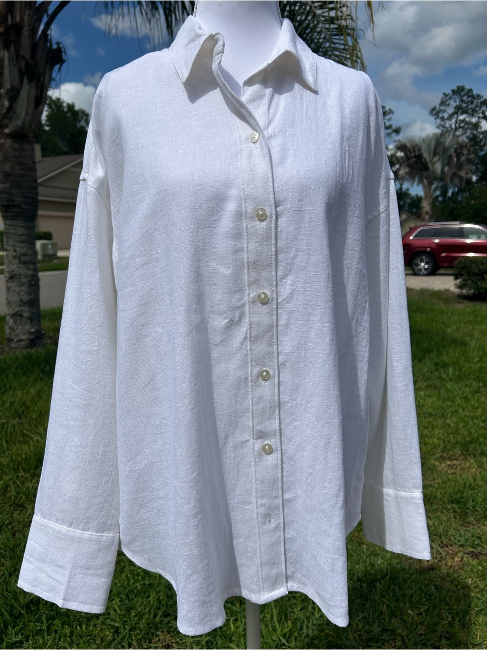 NWT🌷Abercrombie & Fitch White Oversized Button-Up Shirt
